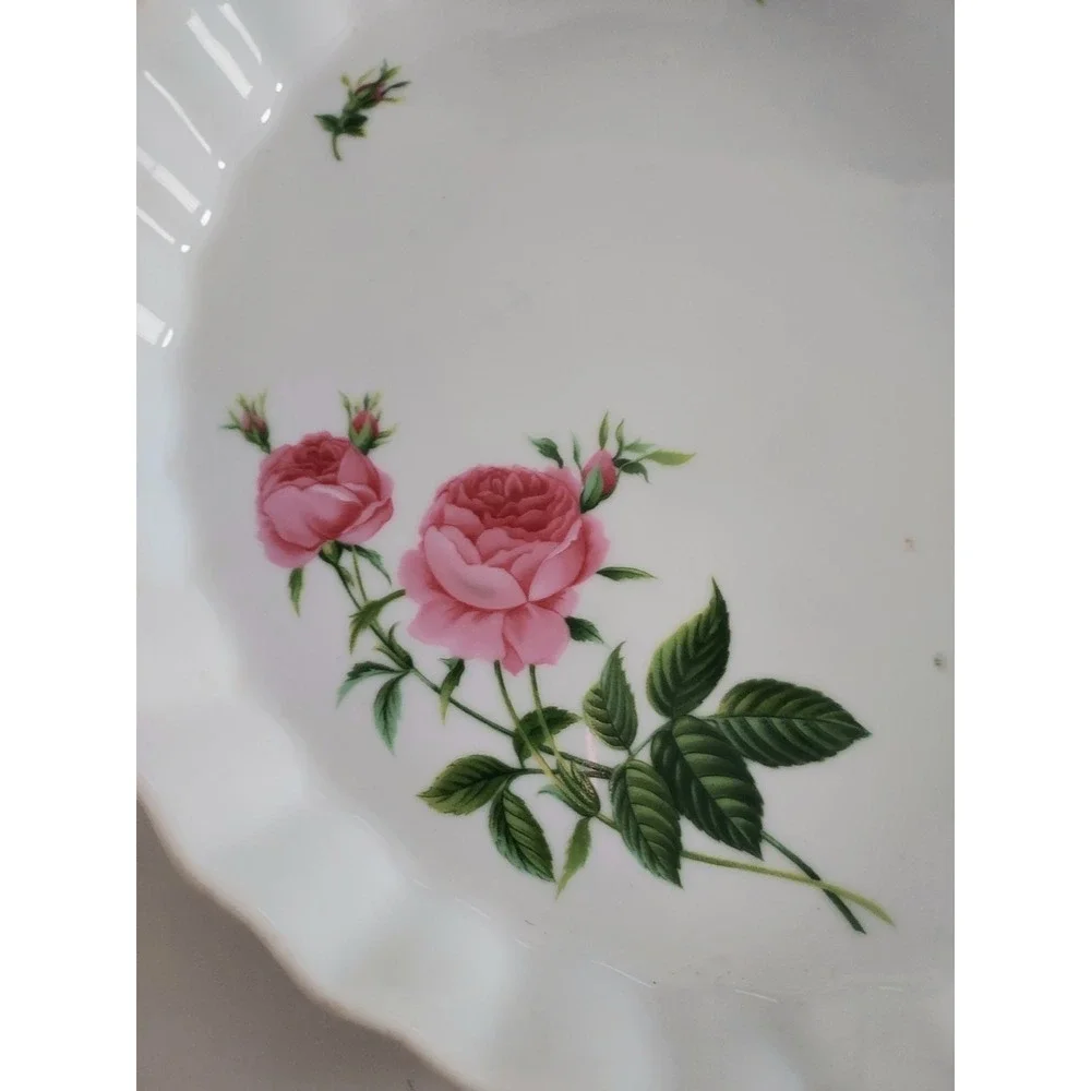 WHITE ROSE FLOWER SCALLOPED CHRISTINE HOLM QUICHE TART PIE DISHWASHER SAFE DISH‎